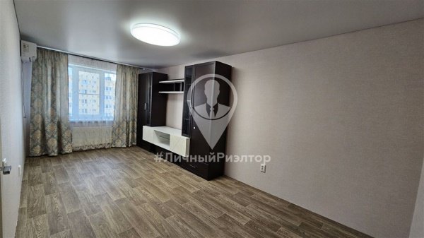 1-к квартира, 9/10 эт., 42м²