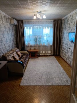 2-к квартира, 8/9 эт., 51м²