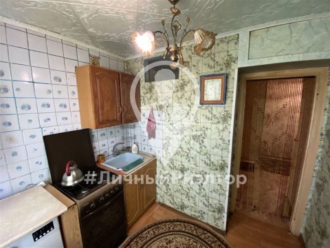 3-к квартира, 5/5 эт., 51м²