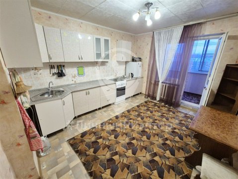 1-к квартира, 5/10 эт., 48м²