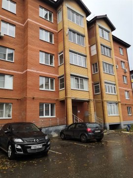 2-к квартира, 5/5 эт., 64м²