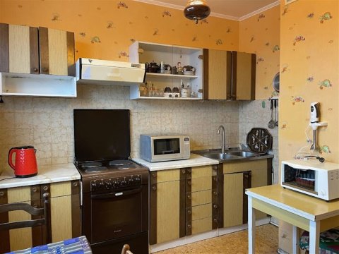 2-к квартира, 14/17 эт., 59м²