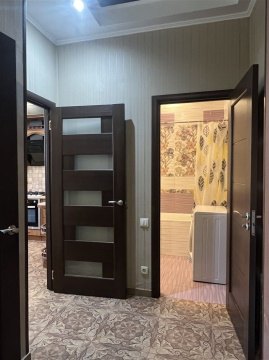 1-к квартира, 1/5 эт., 51м²