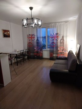 1-к квартира, 12/18 эт., 50м²