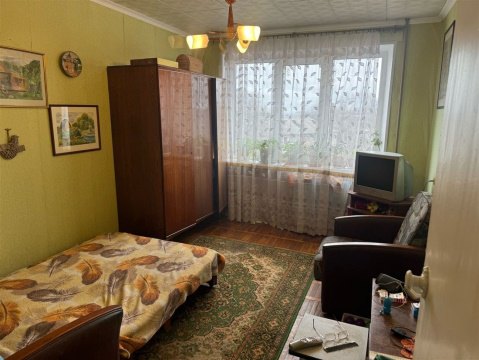 3-к квартира, 4/5 эт., 72м²