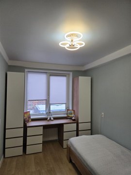 3-к квартира, 9/9 эт., 75м²