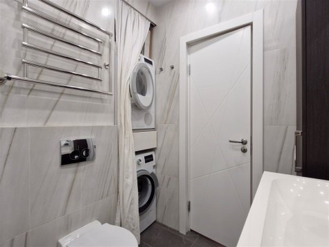 4-к квартира, 23/23 эт., 88м²