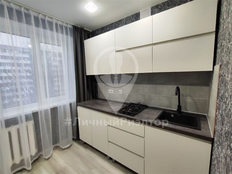 1-к квартира, 5/5 эт., 30м²