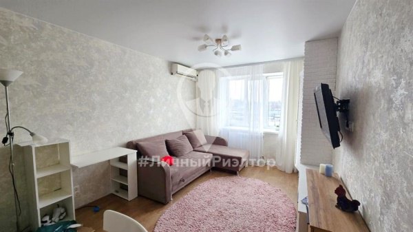 1-к квартира, 3/10 эт., 40м²