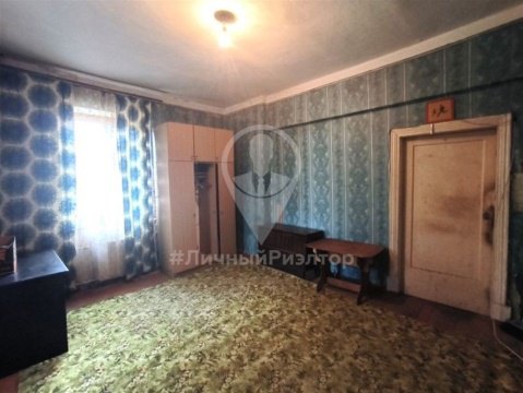 3-к квартира, 3/3 эт., 64м²