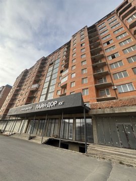 2-к квартира, 10/13 эт., 73м²