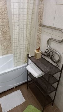 1-к квартира, 1/4 эт., 45м²