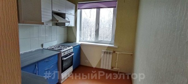 3-к квартира, 5/5 эт., 48м²