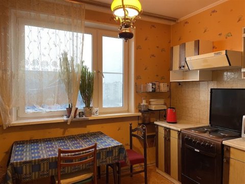 2-к квартира, 14/17 эт., 59м²