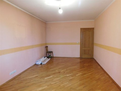 3-к квартира, 4/10 эт., 95м²