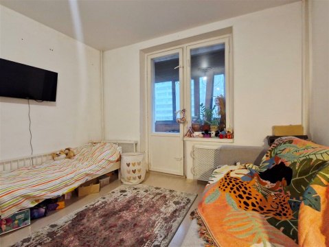 2-к квартира, 5/14 эт., 40м²