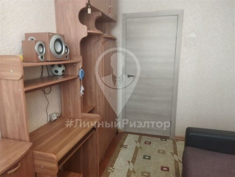 2-к квартира, 5/5 эт., 40м²