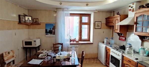 3-к квартира, 4/10 эт., 143м²