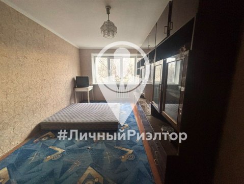 2-к квартира, 4/5 эт., 40м²