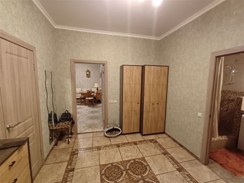 1-к квартира, 7/25 эт., 61м²