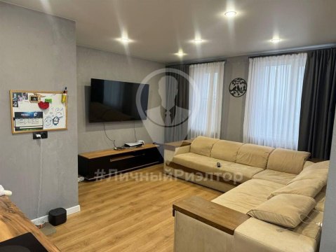 2-к квартира, 20/27 эт., 61м²