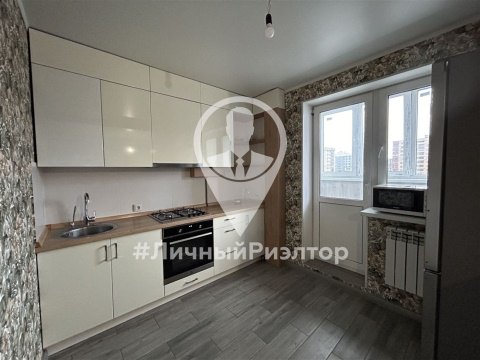 1-к квартира, 13/18 эт., 37м²