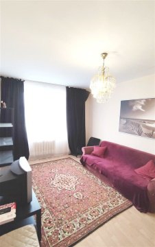 2-к квартира, 3/9 эт., 46м²