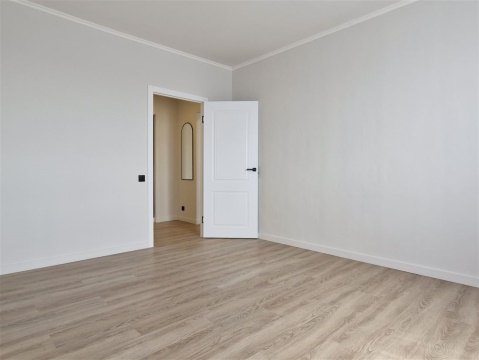 2-к квартира, 12/16 эт., 55м²