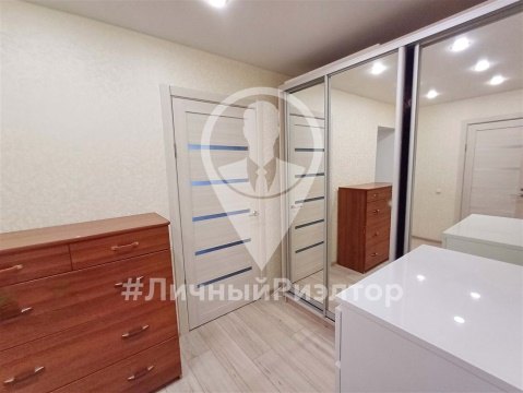 1-к квартира, 9/10 эт., 40м²