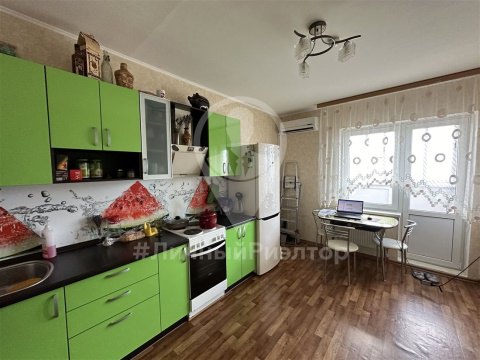 2-к квартира, 12/14 эт., 64м²