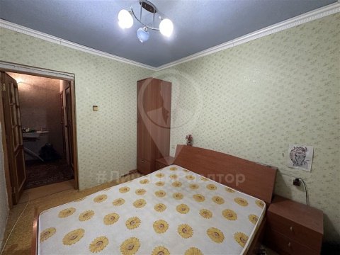 3-к квартира, 4/5 эт., 60м²