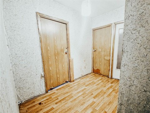 2-к квартира, 2/12 эт., 50м²