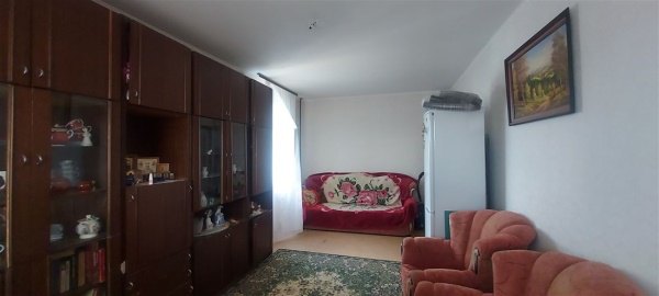 2-к квартира, 9/9 эт., 53м²