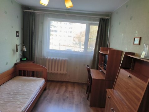 3-к квартира, 1/9 эт., 59м²