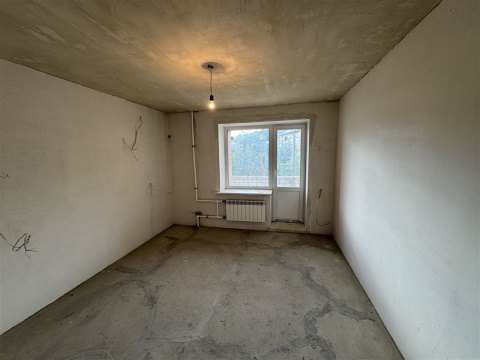 3-к квартира, 2/10 эт., 77м²