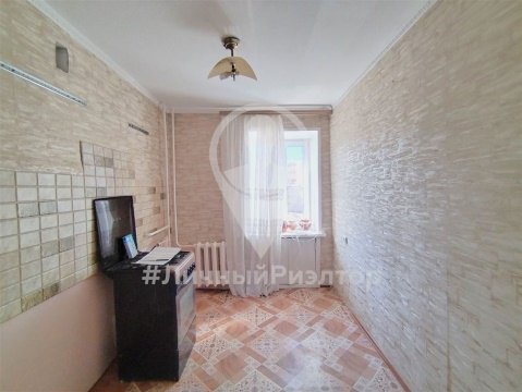 3-к квартира, 2/5 эт., 58м²