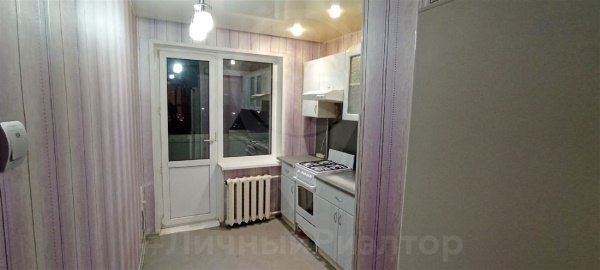 2-к квартира, 5/5 эт., 50м²