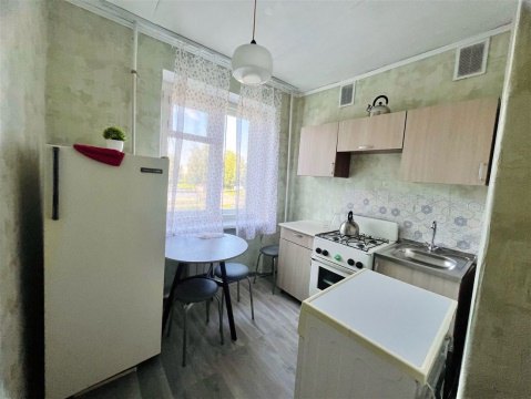 2-к квартира, 3/5 эт., 44м²