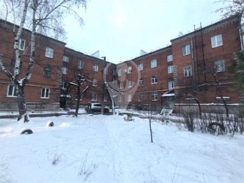 3-к квартира, 3/3 эт., 64м²