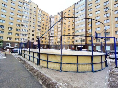 1-к квартира, 5/10 эт., 45м²