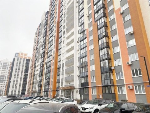 2-к квартира, 17/23 эт., 68м²