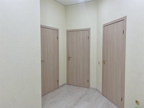 4-к квартира, 3/5 эт., 132м²