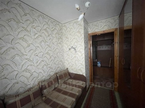 2-к квартира, 4/5 эт., 30м²