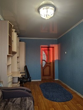 2-к квартира, 5/5 эт., 45м²