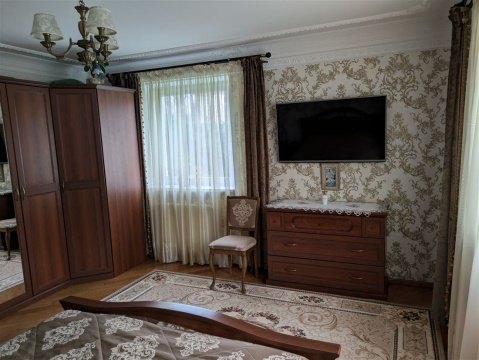 3-к квартира, 1/2 эт., 67м²