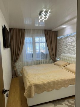 3-к квартира, 1/10 эт., 64м²