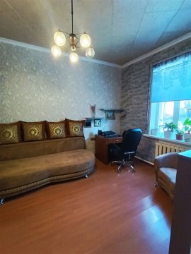 2-к квартира, 1/2 эт., 65м²