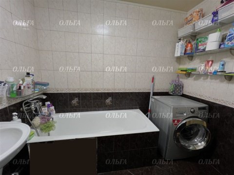 4-к квартира, 3/5 эт., 61м²