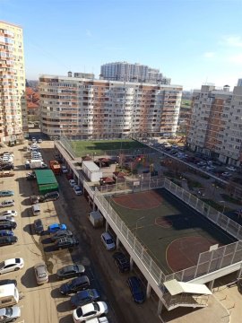 2-к квартира, 10/16 эт., 60м²