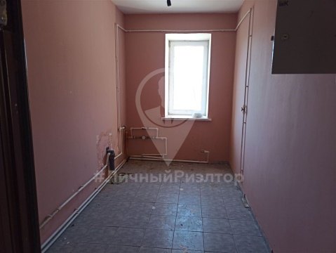 3-к квартира, 1/1 эт., 88м²